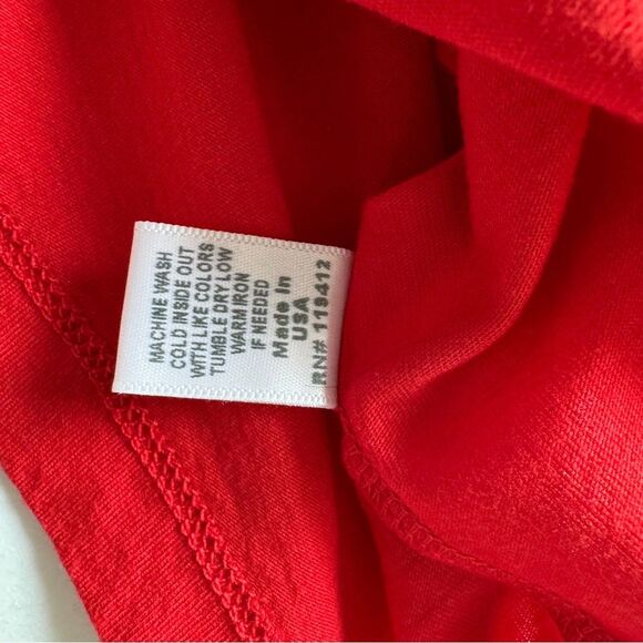 Monrow Red Box Cut T-Shirt Size Large NWT - Picture 7 of 7